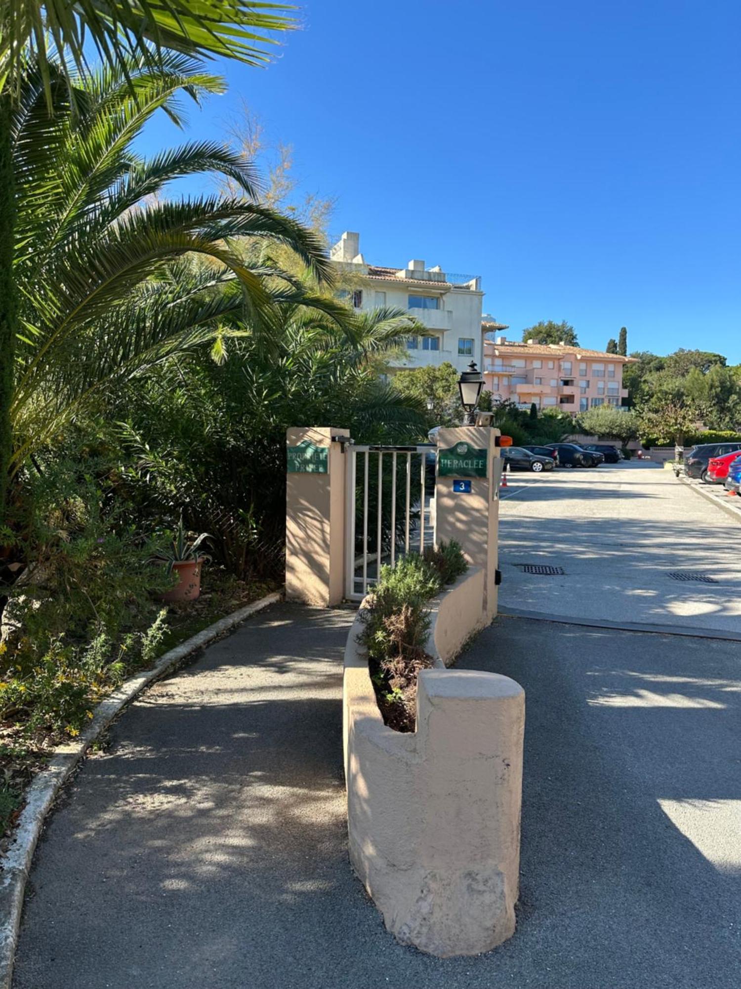 Saint-Tropez - Studio 40 M2 エクステリア 写真